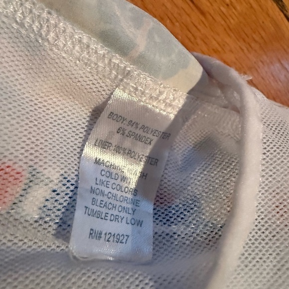 Johnnie O 1/2 Elastic Swim Trunks Men’s Size M Blue/Orange Geometric Print Lined - Picture 10 of 16